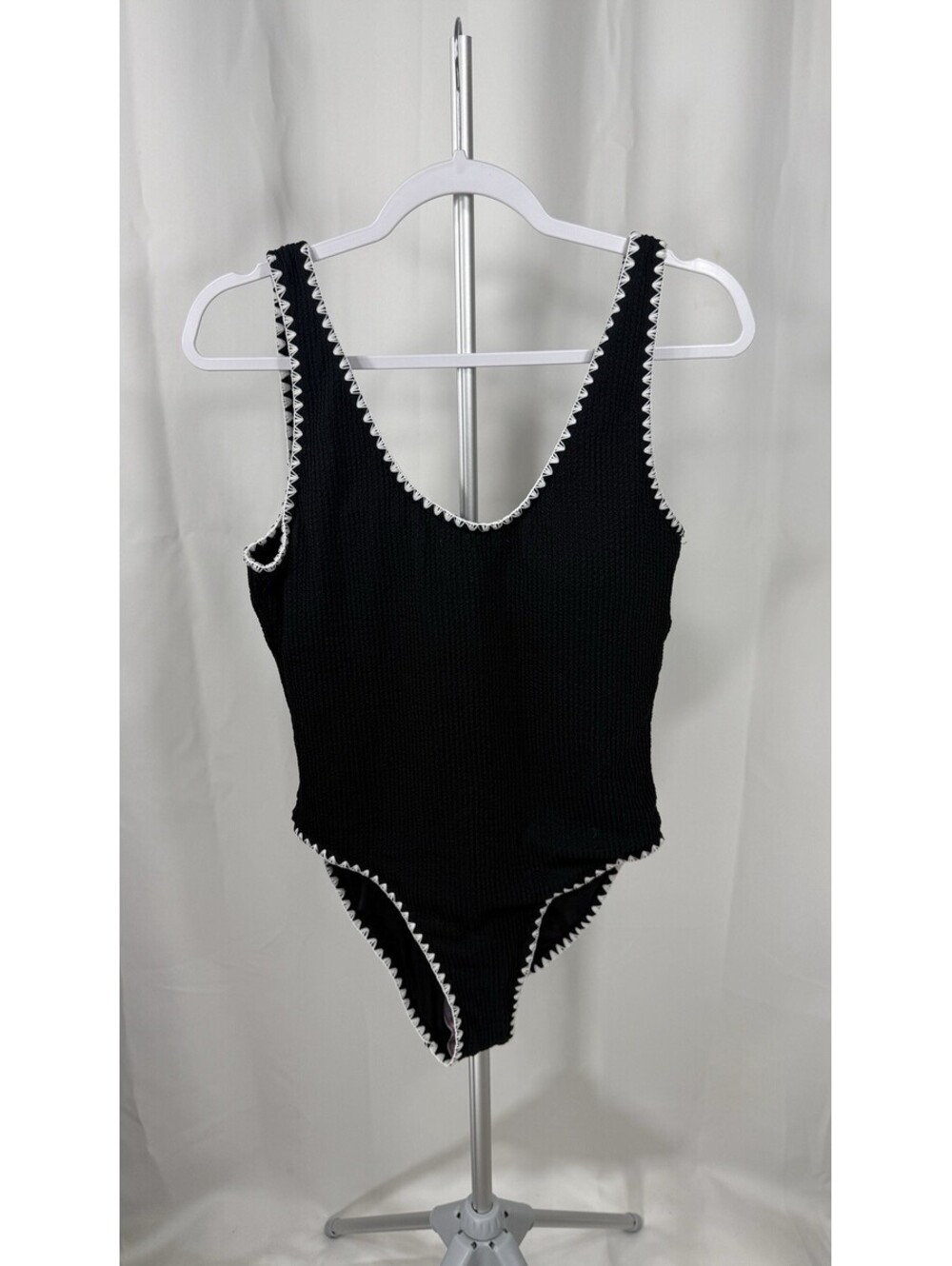 Betsey Johnson Black Textured One Piece Swimsuit XL Scoop Back Whip Stitch Trim